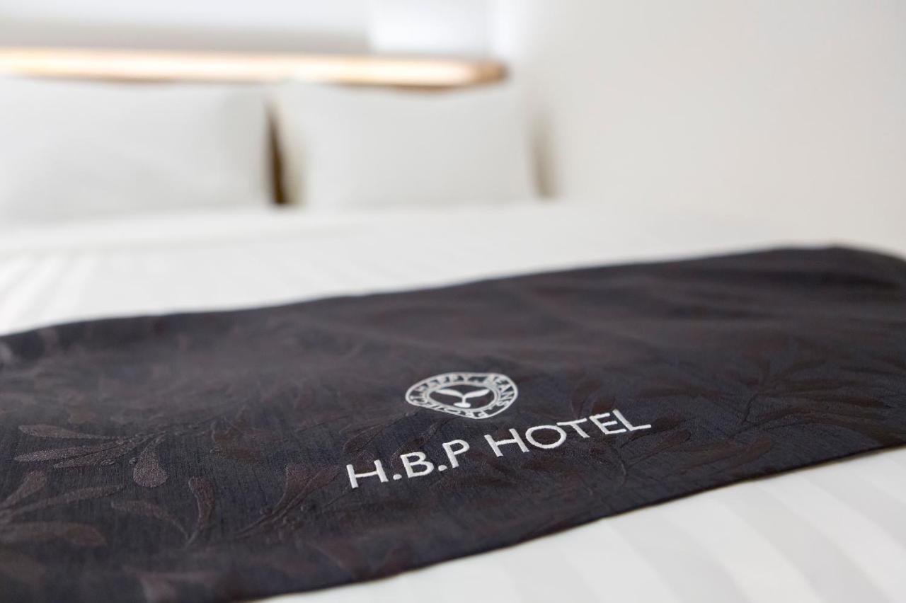 H.B.P Hotel Osaka Esterno foto