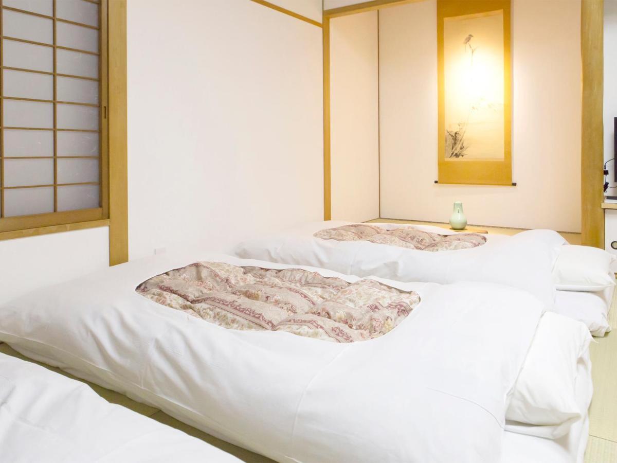 H.B.P Hotel Osaka Esterno foto